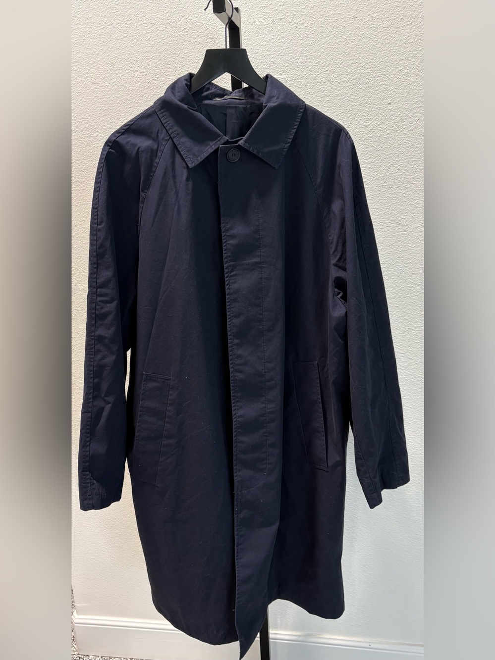 H&M No 14 Navy Trench Coat - Classic Single-Breasted Design